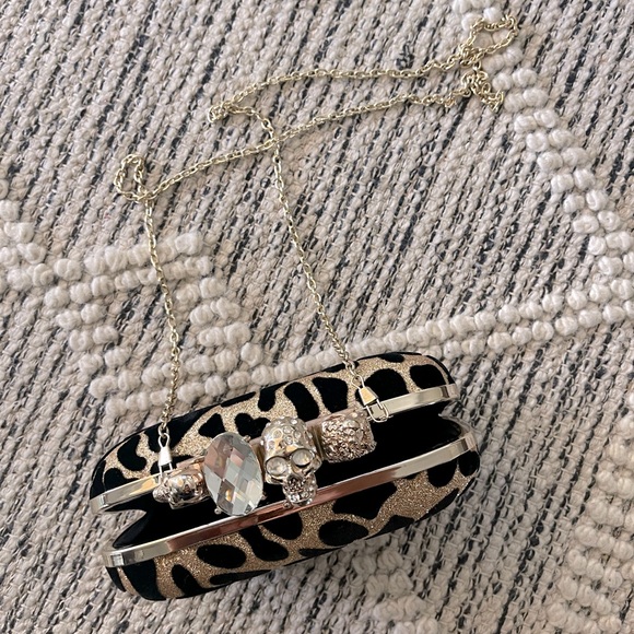 Leopard print clutch - Picture 2 of 4